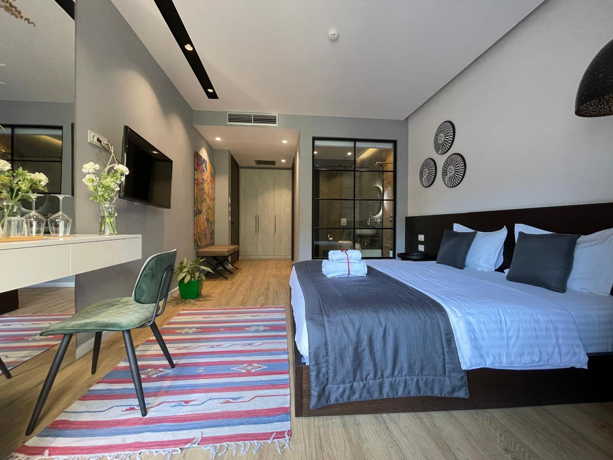 Retreat Apartments Тирана Екстериор снимка