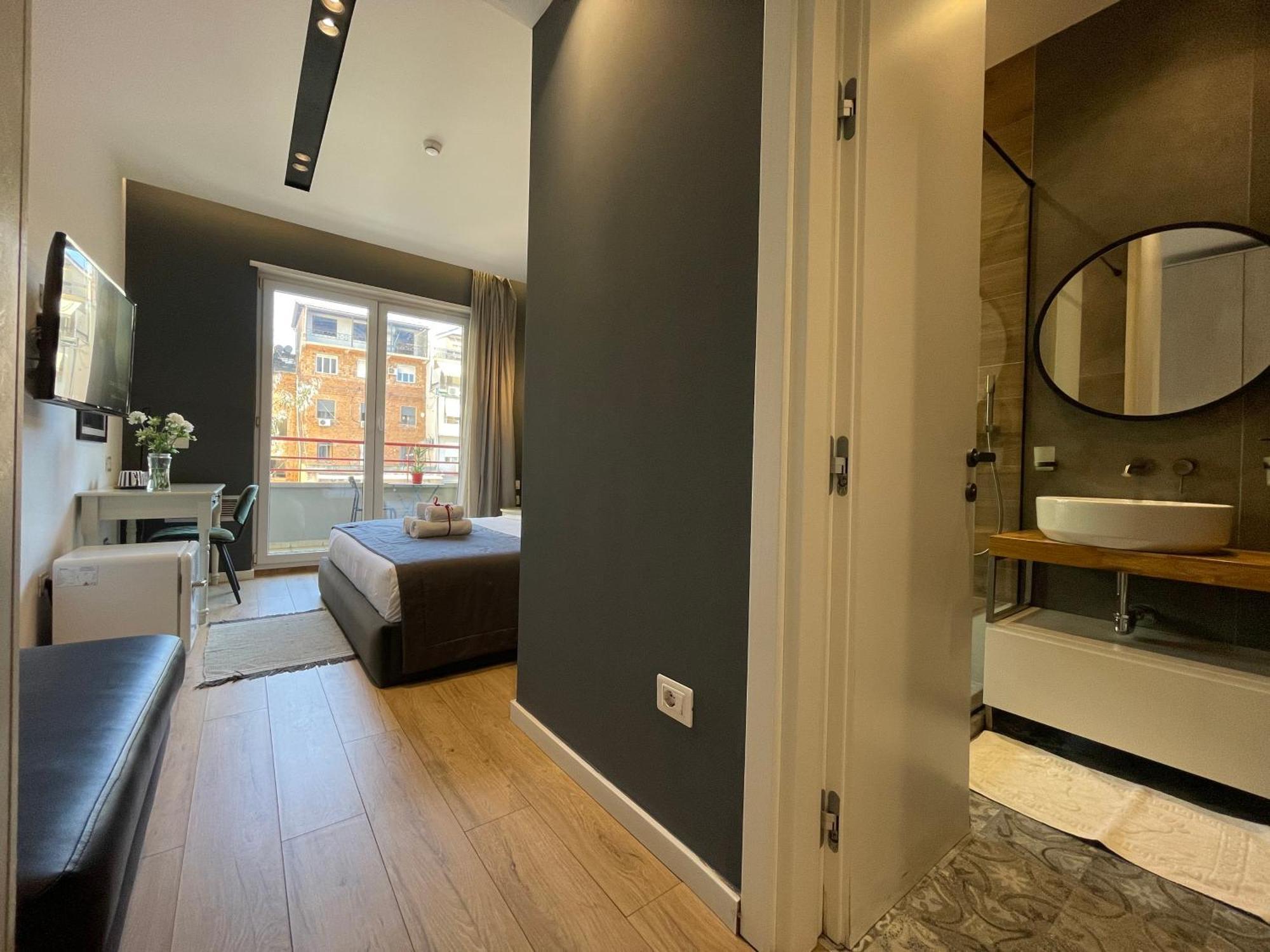 Retreat Apartments Тирана Екстериор снимка