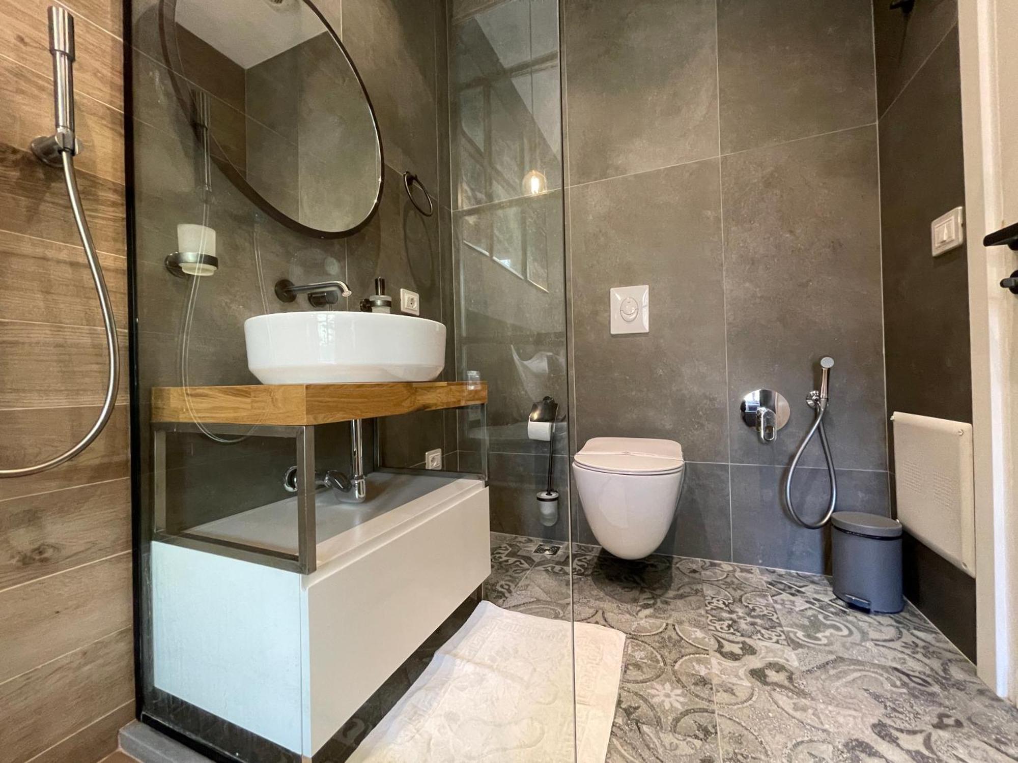 Retreat Apartments Тирана Екстериор снимка