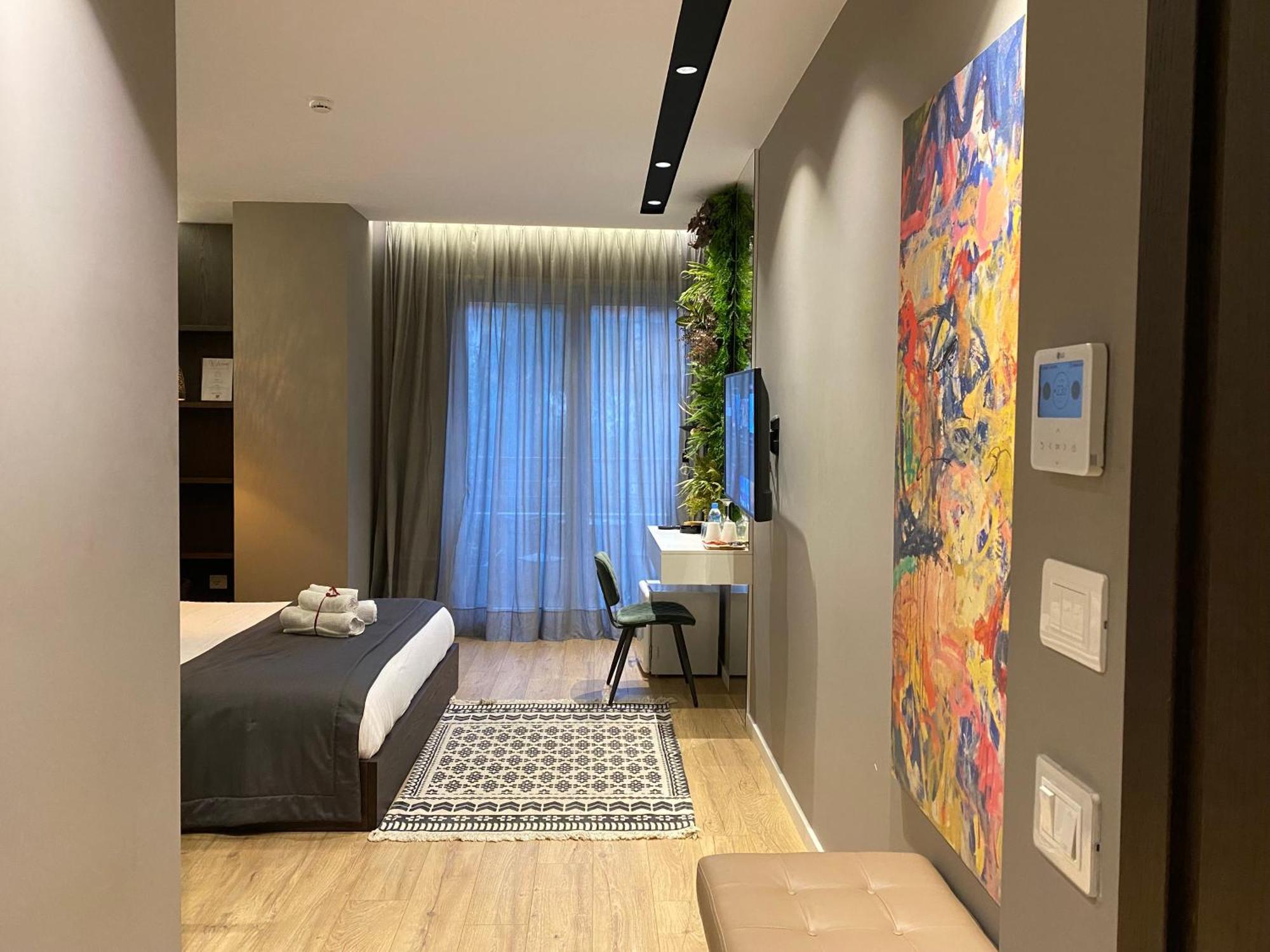 Retreat Apartments Тирана Екстериор снимка