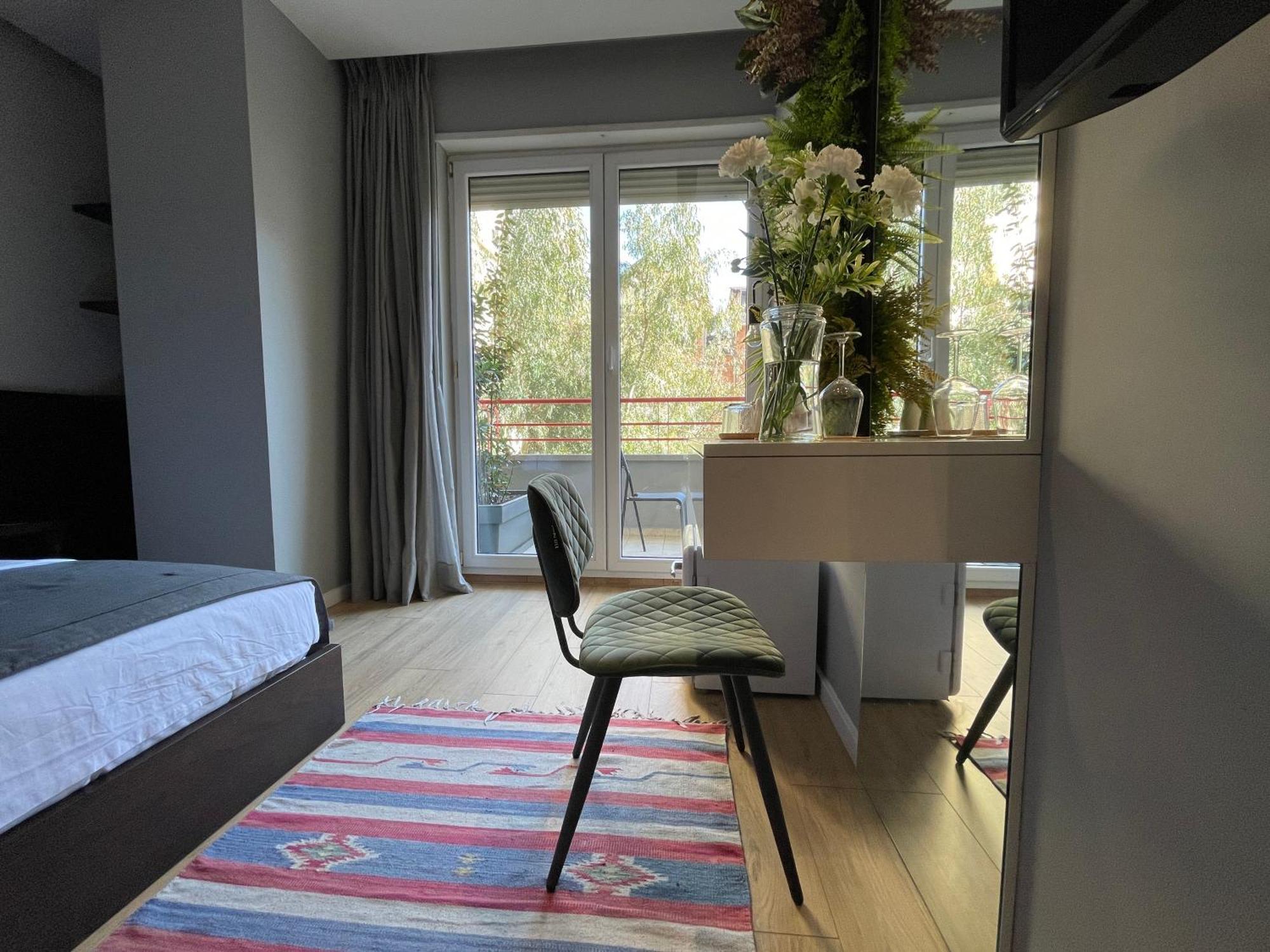 Retreat Apartments Тирана Екстериор снимка